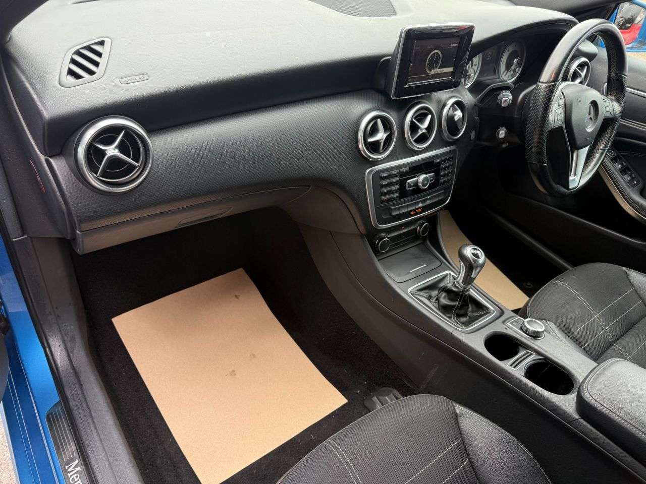 2014 MERCEDES-BENZ A-CLASS 2014 MERCEDES-BENZ A-CLASS