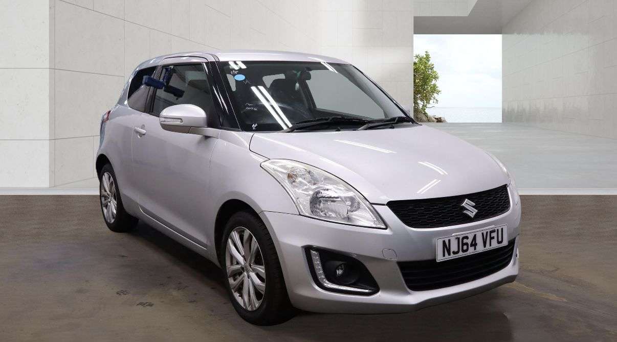 A 2014 SUZUKI SWIFT 1.2 SZ4 Hatchback 3dr Petrol Manual Euro 5 (94 ps) GREAT SERVICE HISTORY WI A 2014 SUZUKI SWIFT 1.2 SZ4 Hatchback 3dr Petrol Manual Euro 5 (94 ps) GREAT SERVICE HISTORY WI