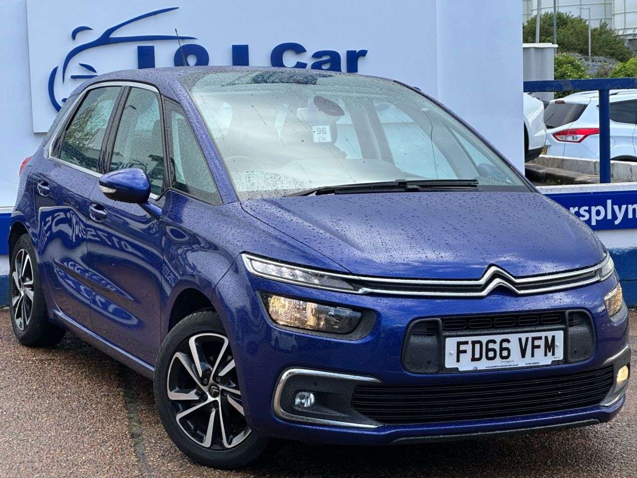A 2016 CITROEN C4 PICASSO 1.6 BlueHDi Feel MPV 5dr Diesel Manual Euro 6 (s/s) (120 ps) GREAT SERVICE A 2016 CITROEN C4 PICASSO 1.6 BlueHDi Feel MPV 5dr Diesel Manual Euro 6 (s/s) (120 ps) GREAT SERVICE