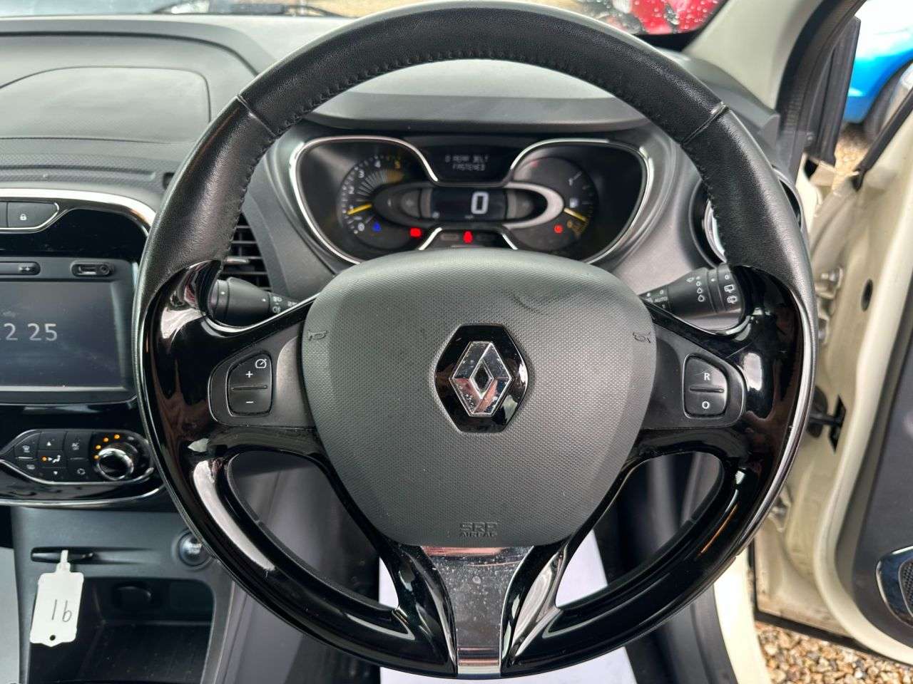 2015 RENAULT CAPTUR 2015 RENAULT CAPTUR