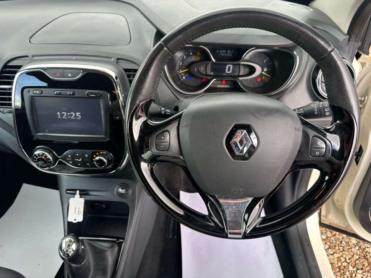 2015 RENAULT CAPTUR 2015 RENAULT CAPTUR