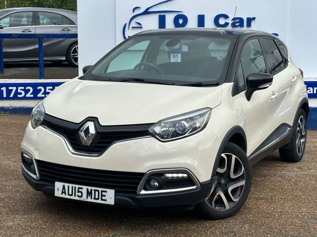 A 2015 RENAULT CAPTUR 1.5 dCi ENERGY Dynamique S MediaNav SUV 5dr Diesel Manual Euro 5 (s/s) (90 A 2015 RENAULT CAPTUR 1.5 dCi ENERGY Dynamique S MediaNav SUV 5dr Diesel Manual Euro 5 (s/s) (90
