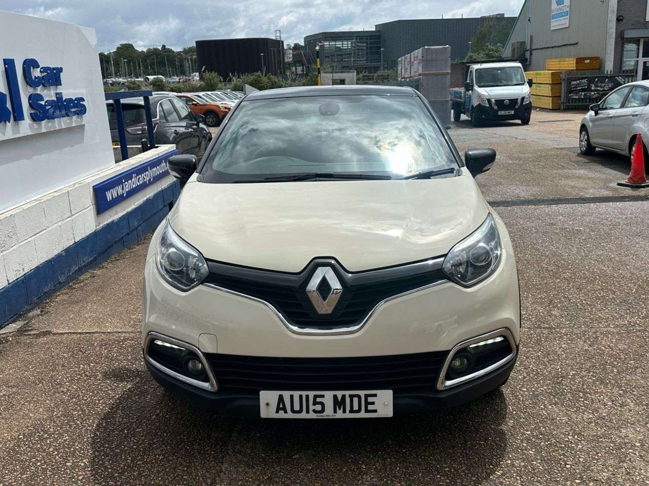 2015 RENAULT CAPTUR 2015 RENAULT CAPTUR