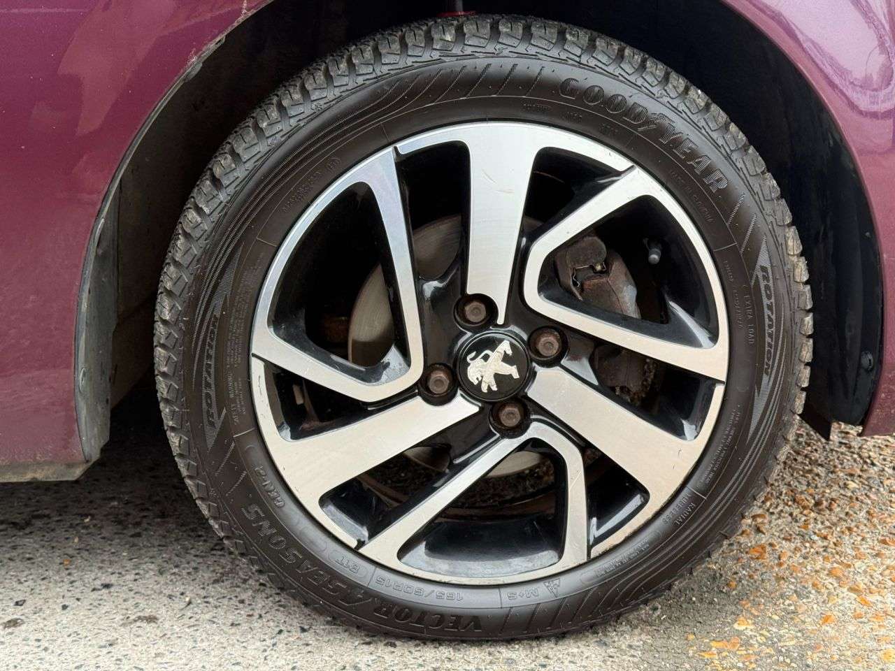 2015 PEUGEOT 108 2015 PEUGEOT 108