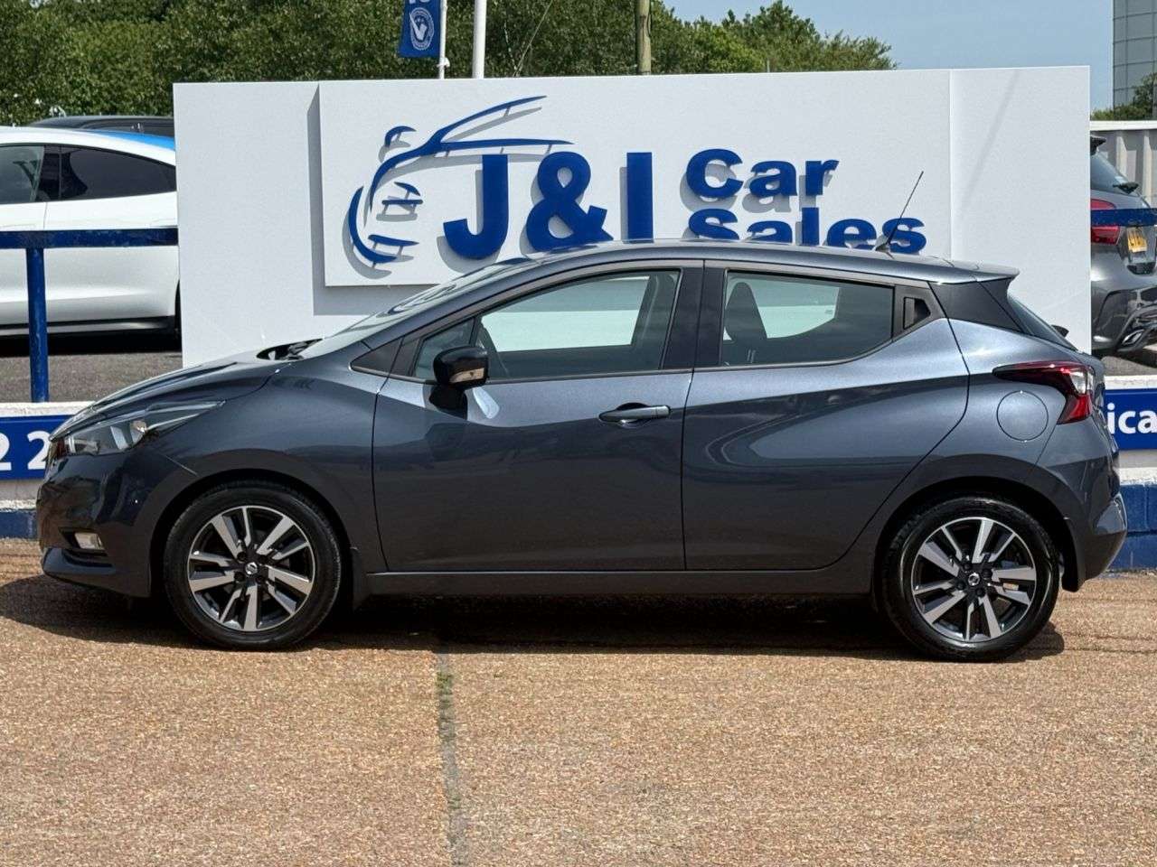 A 2017 NISSAN MICRA 0.9 IG-T Acenta Hatchback 5dr Petrol Manual Euro 6 (s/s) (90 ps) GREAT SERV A 2017 NISSAN MICRA 0.9 IG-T Acenta Hatchback 5dr Petrol Manual Euro 6 (s/s) (90 ps) GREAT SERV