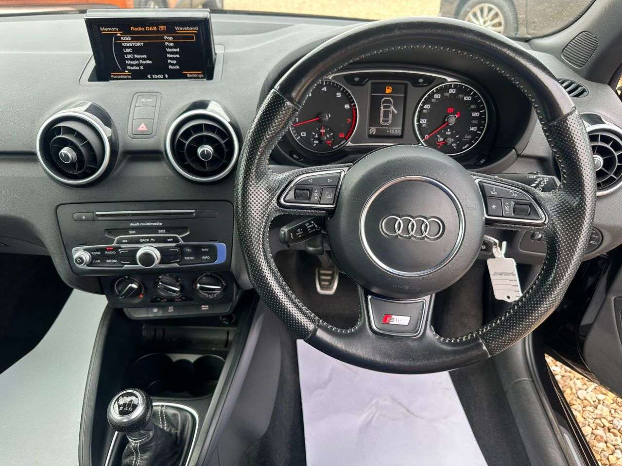 2015 AUDI A1 2015 AUDI A1