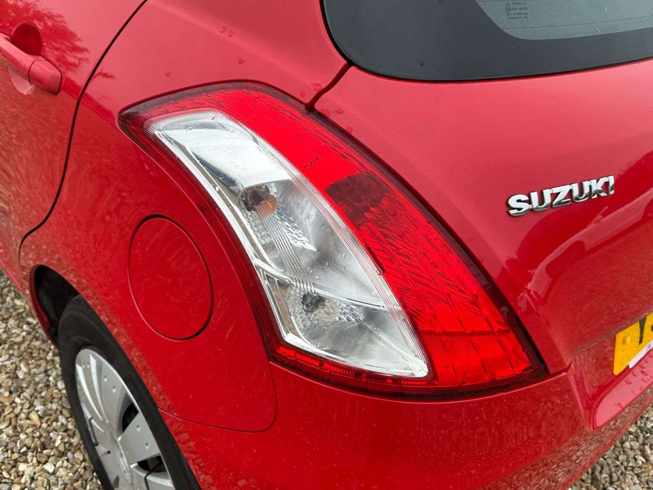 2012 SUZUKI SWIFT 2012 SUZUKI SWIFT