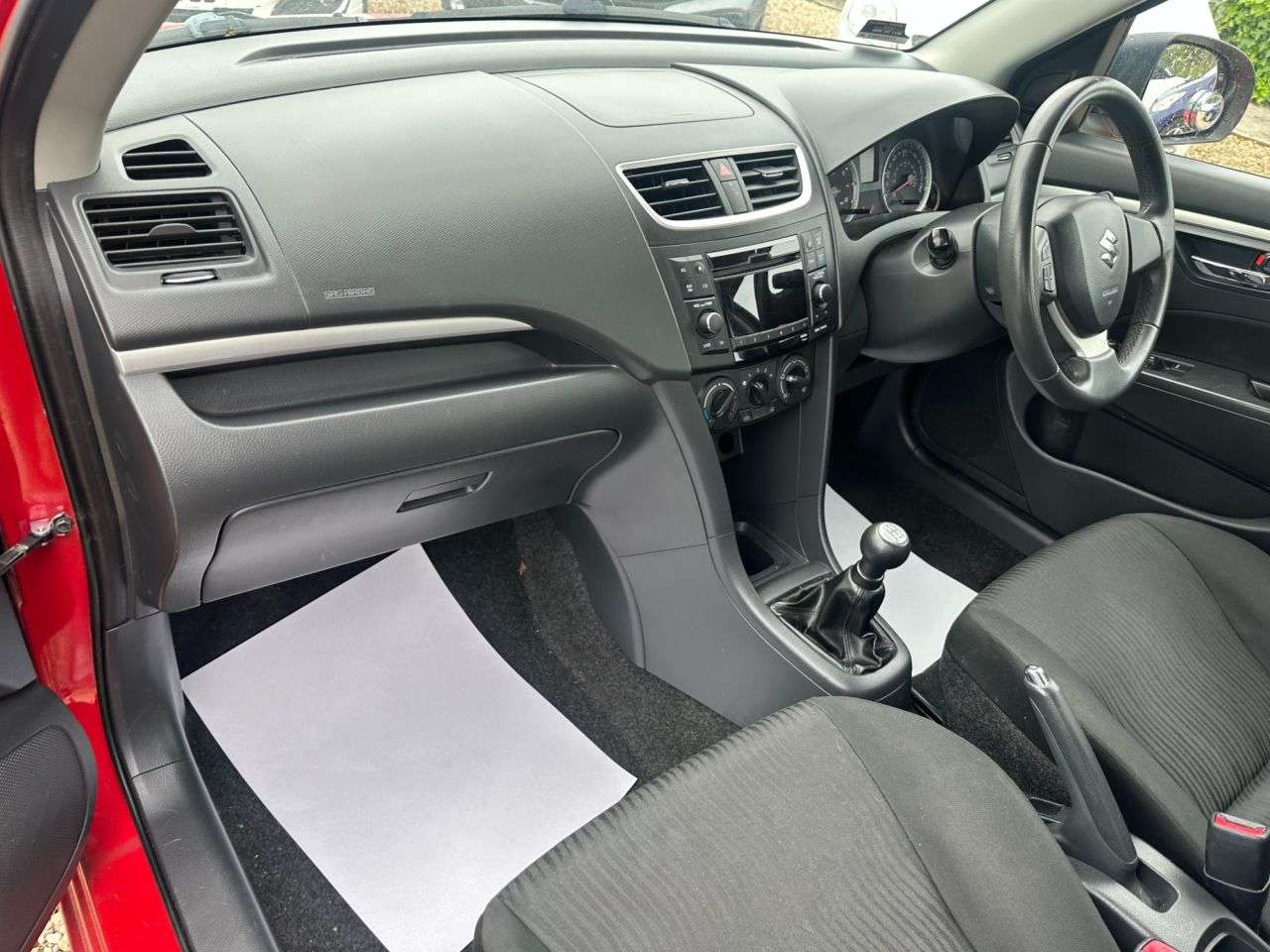 2012 SUZUKI SWIFT 2012 SUZUKI SWIFT