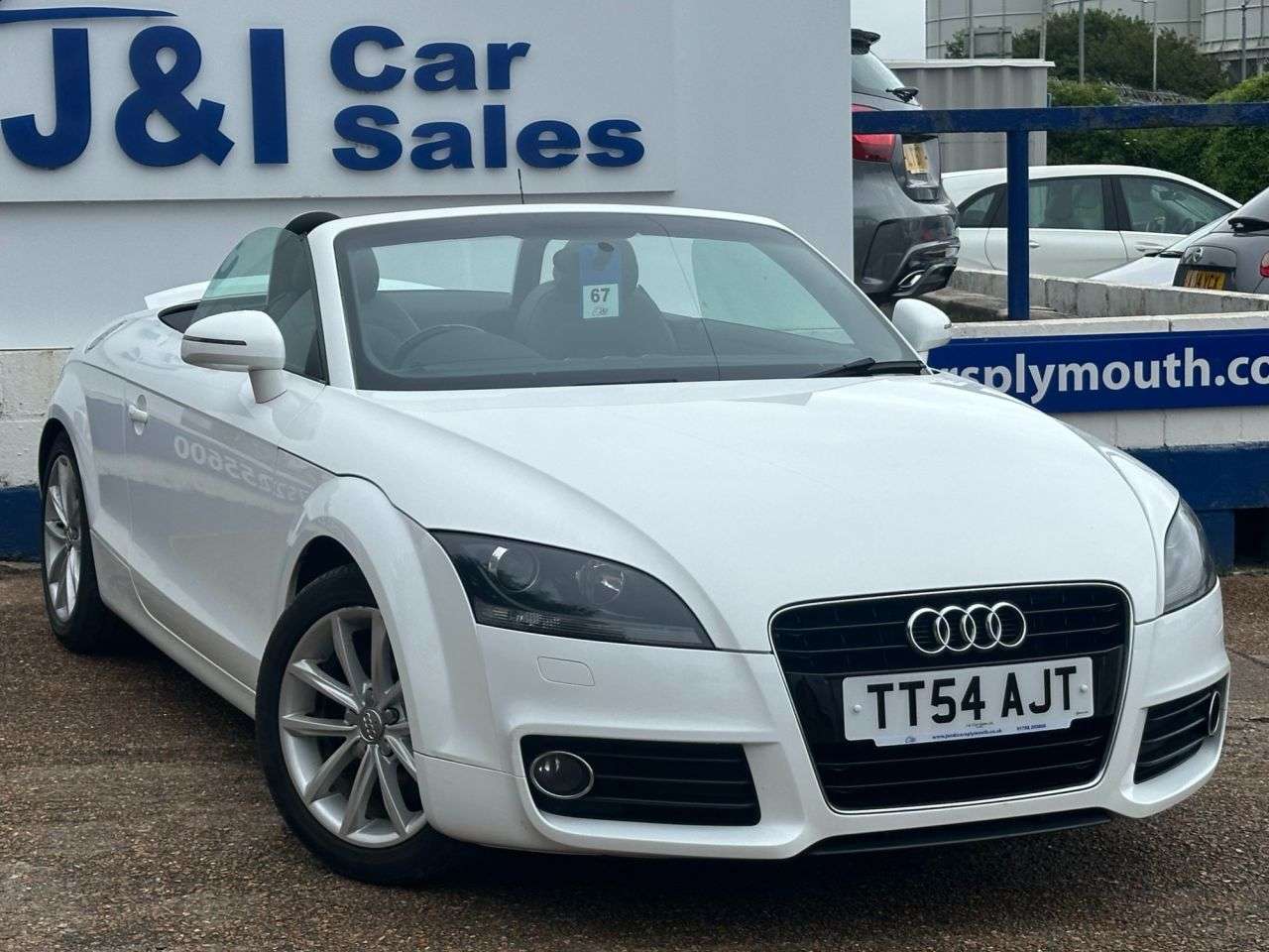 A 2012 AUDI TT 1.8 TFSI Sport Roadster 2dr Petrol Manual Euro 5 (160 ps) GREAT SERVICE HIS A 2012 AUDI TT 1.8 TFSI Sport Roadster 2dr Petrol Manual Euro 5 (160 ps) GREAT SERVICE HIS