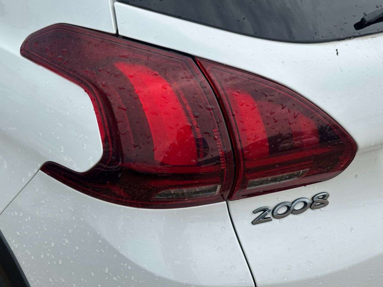 2016 PEUGEOT 2008 2016 PEUGEOT 2008