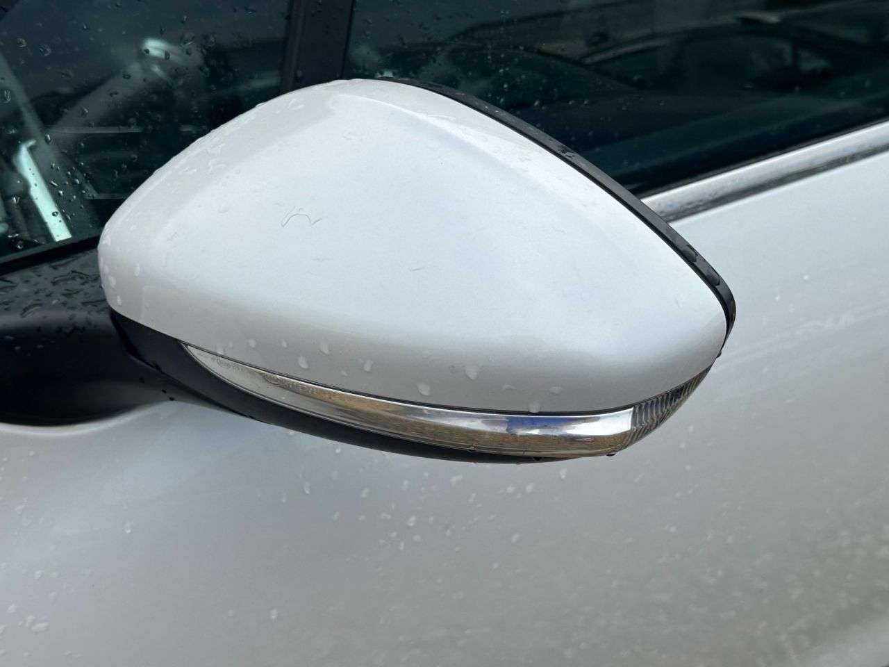 2016 PEUGEOT 2008 2016 PEUGEOT 2008