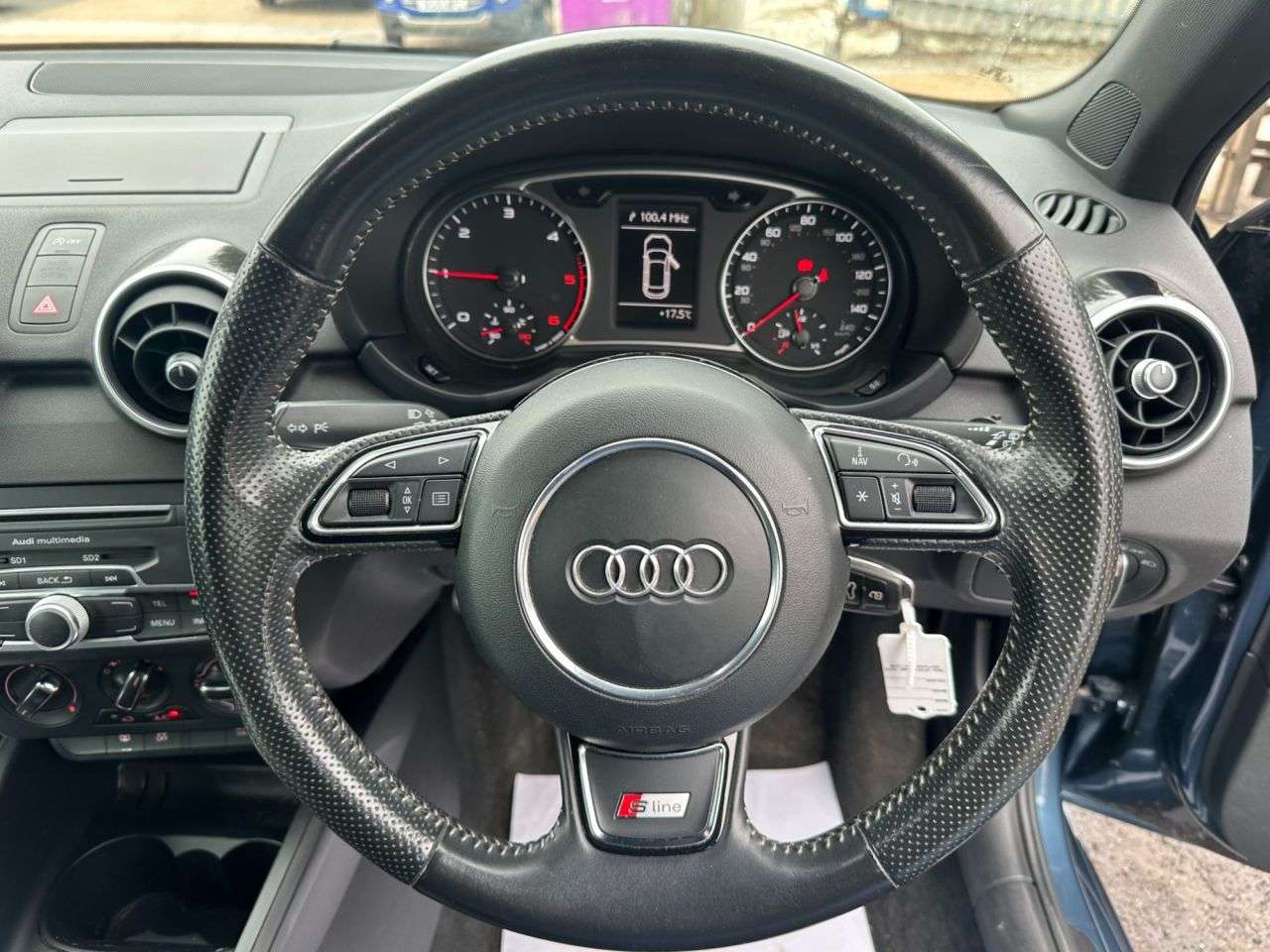 2015 AUDI A1 2015 AUDI A1