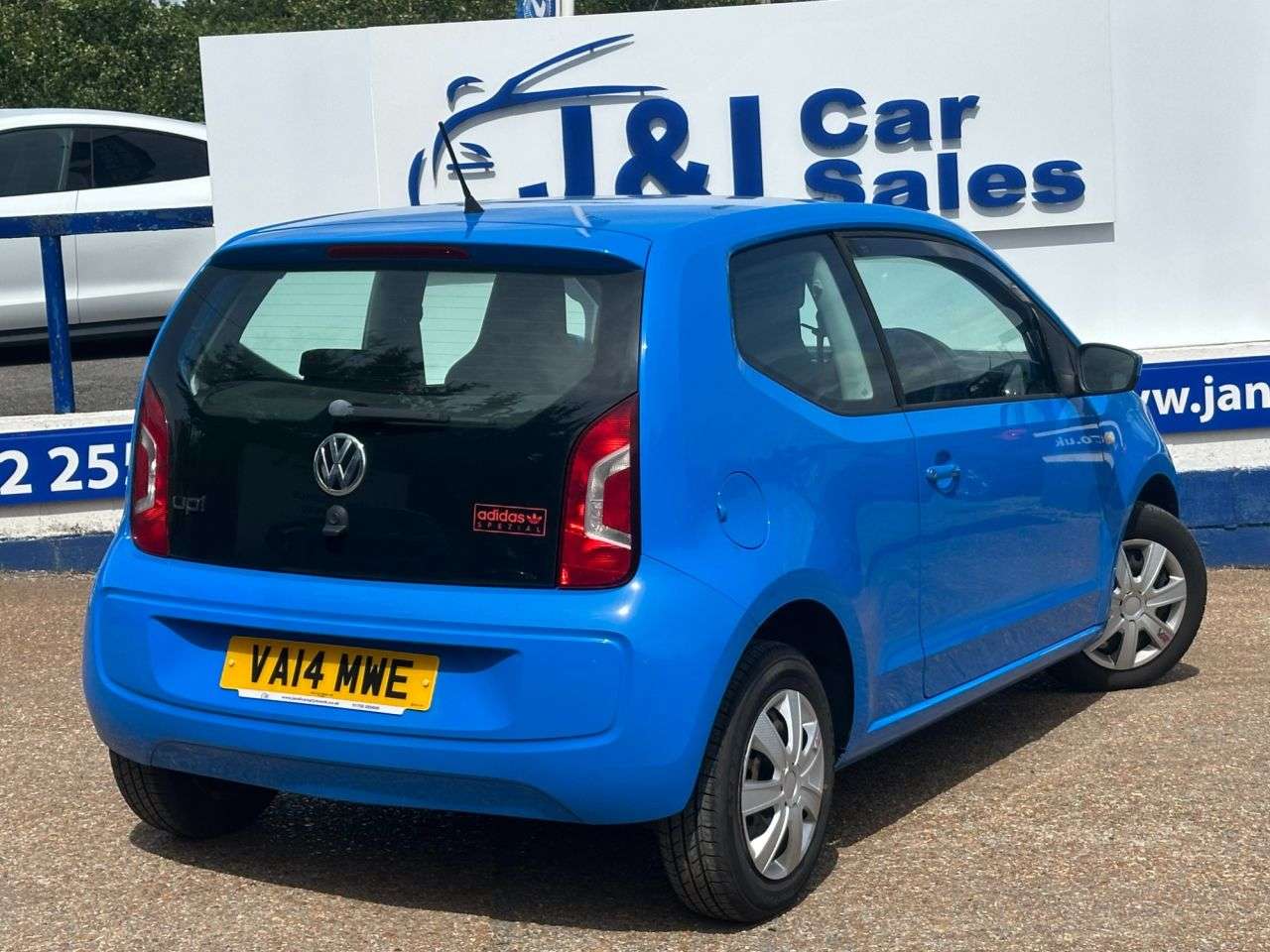 2014 VOLKSWAGEN UP! 2014 VOLKSWAGEN UP!