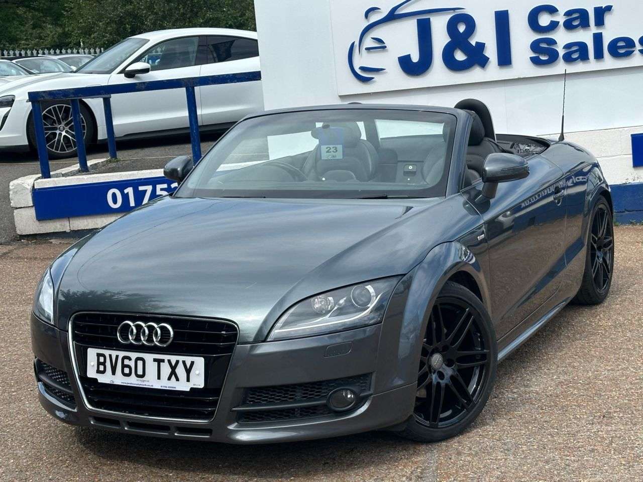 A 2010 AUDI TT 2.0 TFSI S line Roadster 2dr Petrol S Tronic Euro 5 (s/s) (211 ps) A GREAT A 2010 AUDI TT 2.0 TFSI S line Roadster 2dr Petrol S Tronic Euro 5 (s/s) (211 ps) A GREAT
