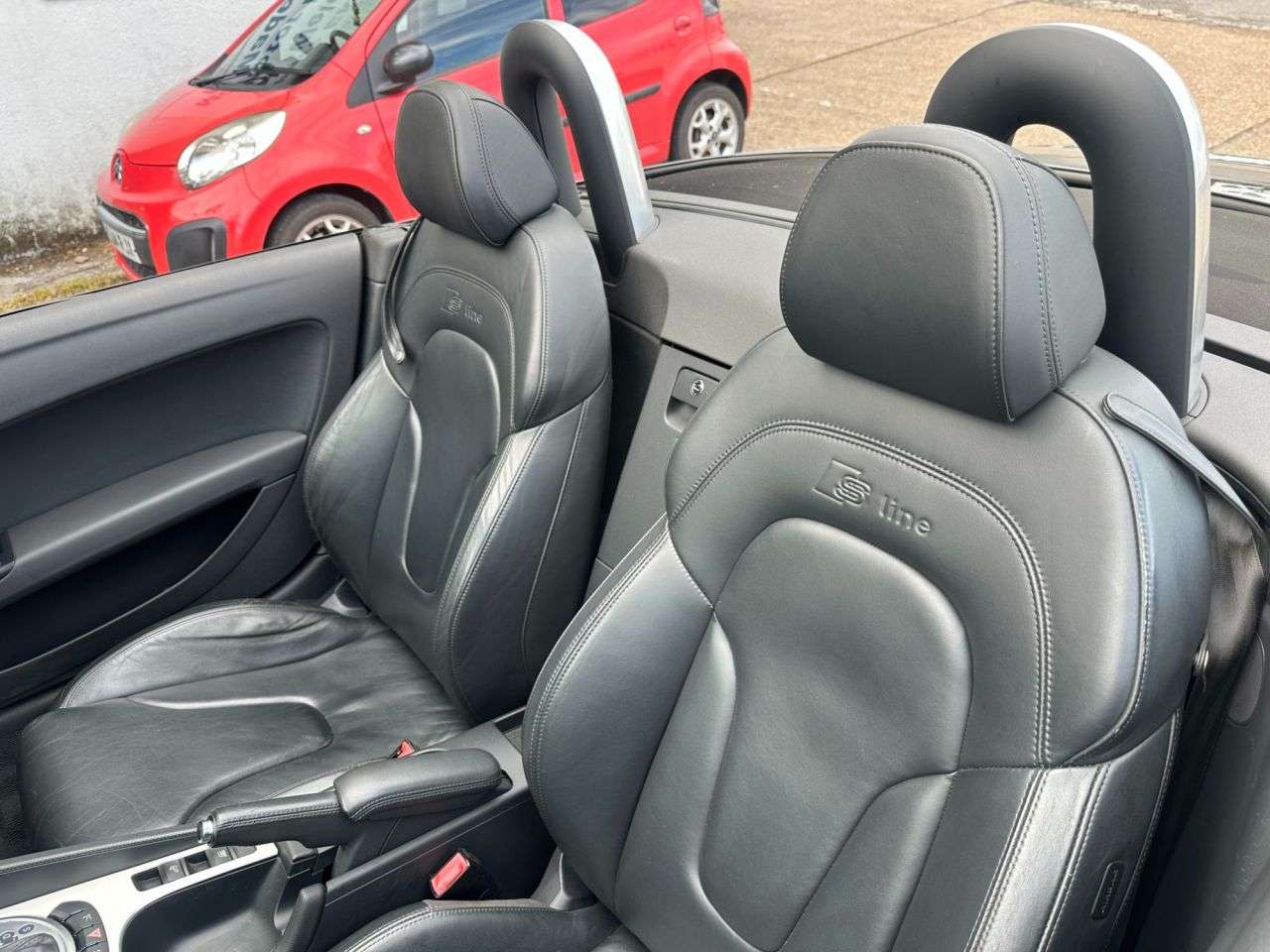 2010 AUDI TT 2010 AUDI TT