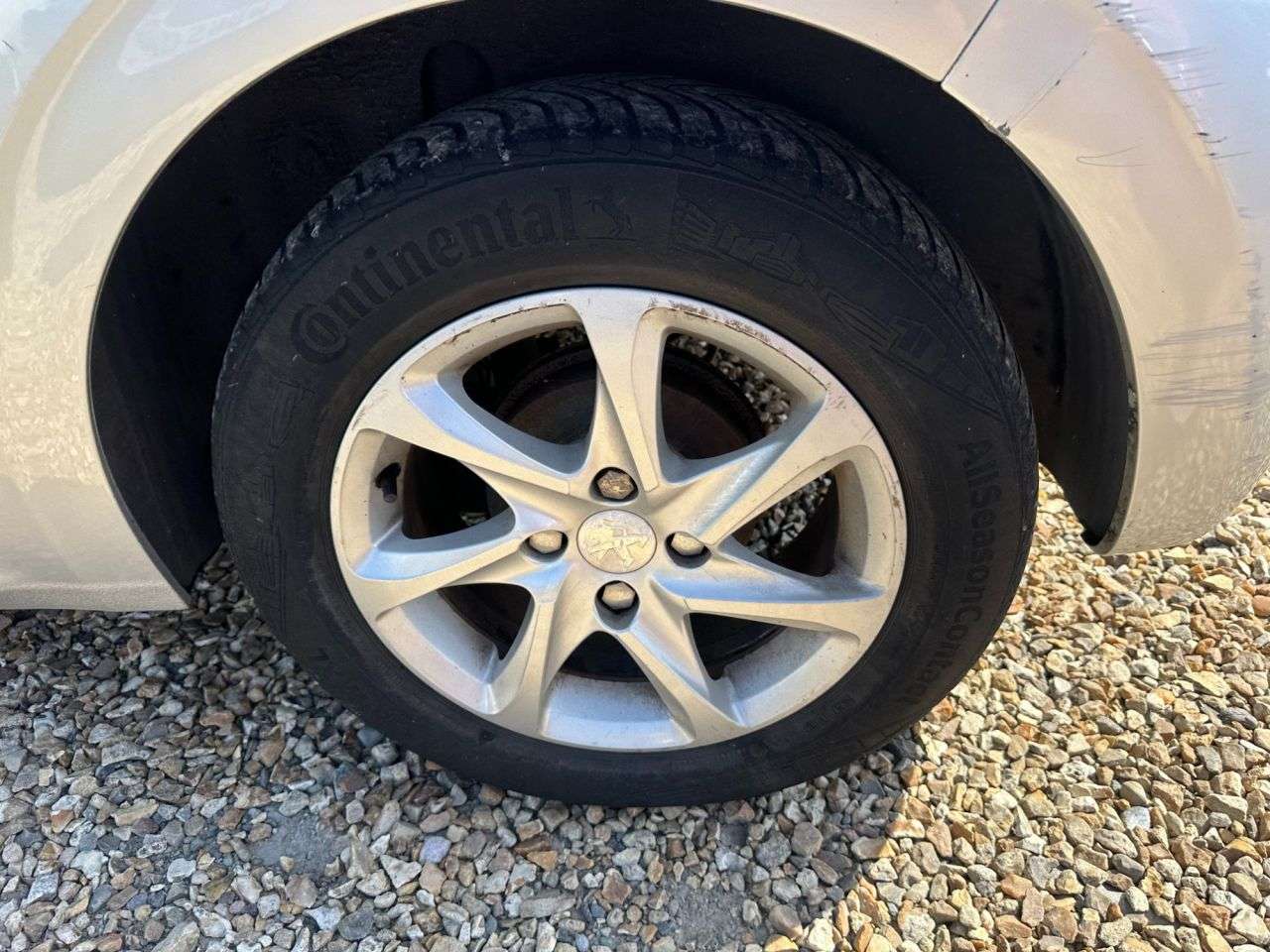 2017 PEUGEOT 208 2017 PEUGEOT 208