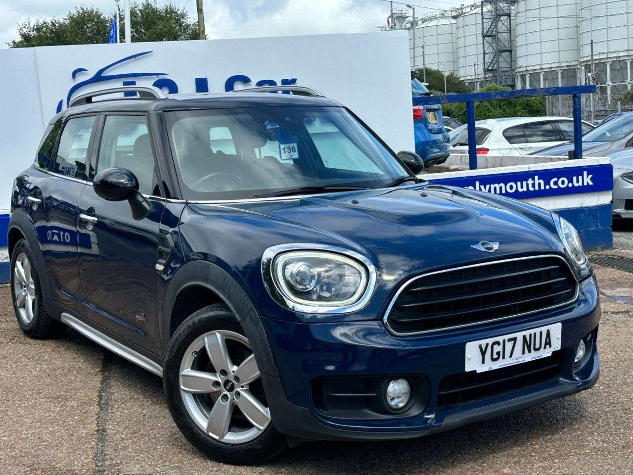 A 2017 MINI COUNTRYMAN 1.5 Cooper SUV 5dr Petrol Manual ALL4 Euro 6 (s/s) (136 ps) GREAT SERVICE H A 2017 MINI COUNTRYMAN 1.5 Cooper SUV 5dr Petrol Manual ALL4 Euro 6 (s/s) (136 ps) GREAT SERVICE H