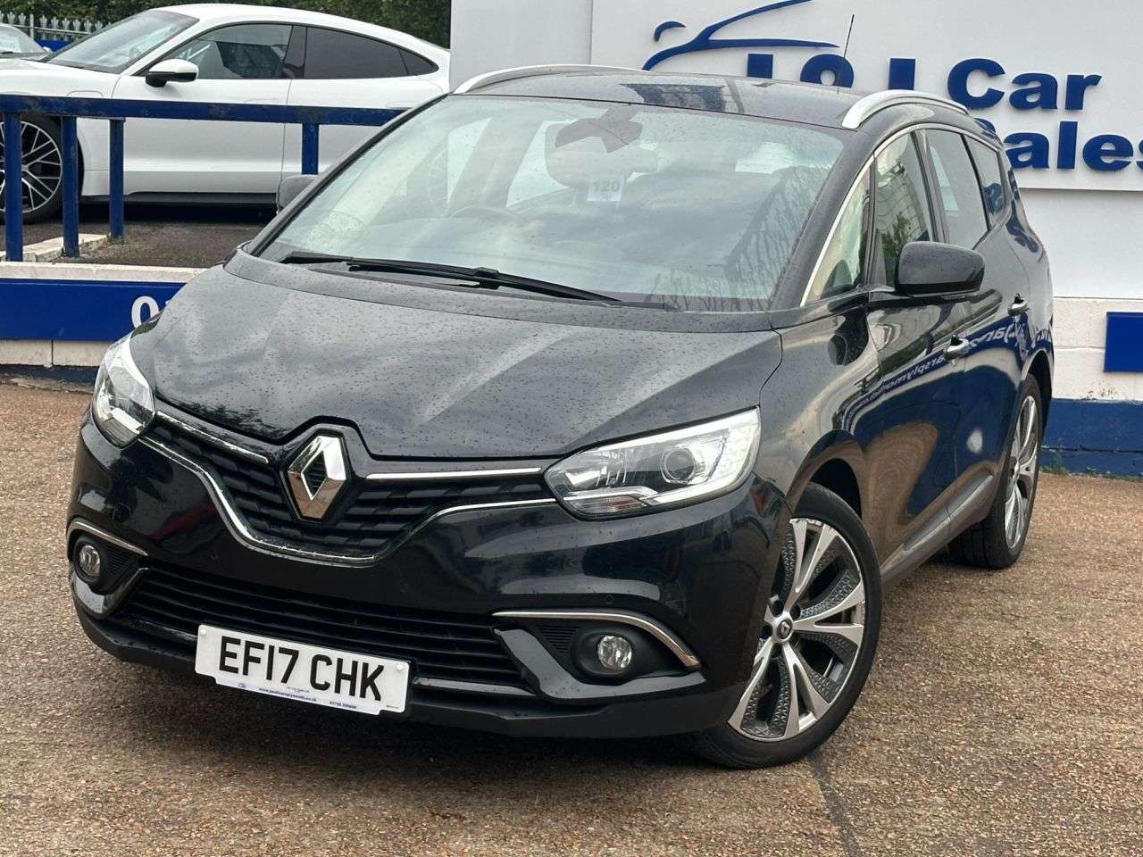 A 2017 RENAULT GRAND SCENIC 1.5 dCi Dynamique Nav MPV 5dr Diesel Manual Euro 6 (s/s) (110 ps) GREAT SER A 2017 RENAULT GRAND SCENIC 1.5 dCi Dynamique Nav MPV 5dr Diesel Manual Euro 6 (s/s) (110 ps) GREAT SER