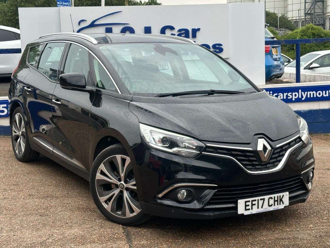 A 2017 RENAULT GRAND SCENIC 1.5 dCi Dynamique Nav MPV 5dr Diesel Manual Euro 6 (s/s) (110 ps) GREAT SER A 2017 RENAULT GRAND SCENIC 1.5 dCi Dynamique Nav MPV 5dr Diesel Manual Euro 6 (s/s) (110 ps) GREAT SER