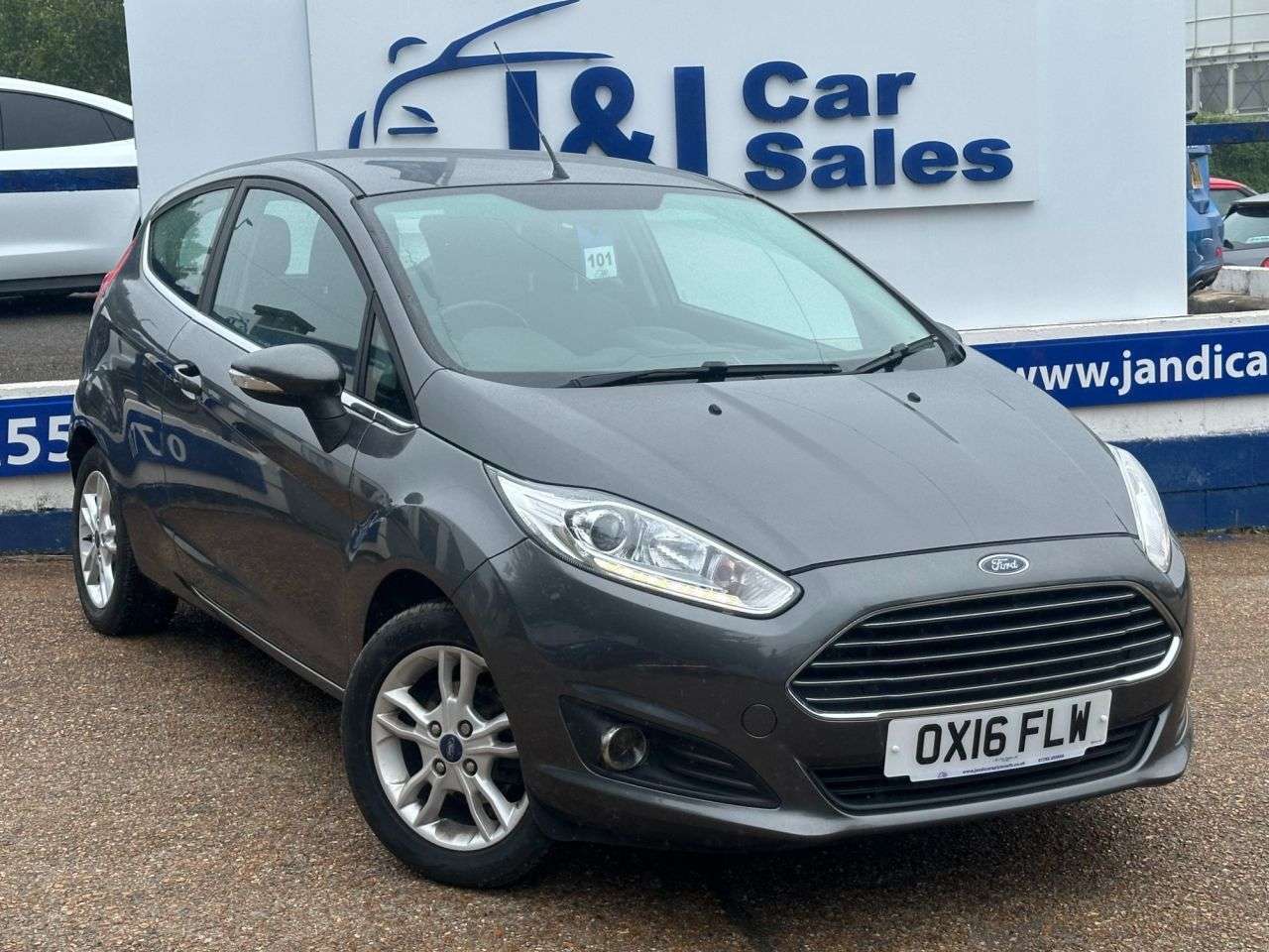 A 2016 FORD FIESTA 1.0T EcoBoost Zetec Hatchback 3dr Petrol Manual Euro 6 (s/s) (100 ps) GREAT A 2016 FORD FIESTA 1.0T EcoBoost Zetec Hatchback 3dr Petrol Manual Euro 6 (s/s) (100 ps) GREAT