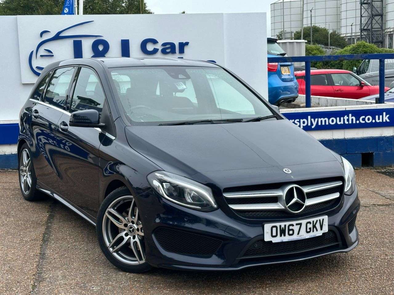 A 2017 MERCEDES-BENZ B-CLASS 2.1 B220d AMG Line (Premium) MPV 5dr Diesel 7G-DCT Euro 6 (s/s) (177 ps) GR A 2017 MERCEDES-BENZ B-CLASS 2.1 B220d AMG Line (Premium) MPV 5dr Diesel 7G-DCT Euro 6 (s/s) (177 ps) GR