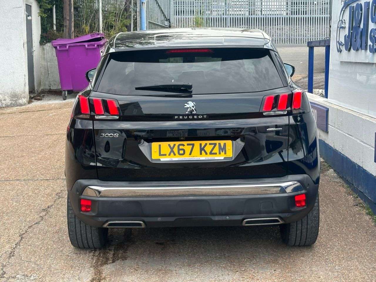 2017 PEUGEOT 3008 2017 PEUGEOT 3008