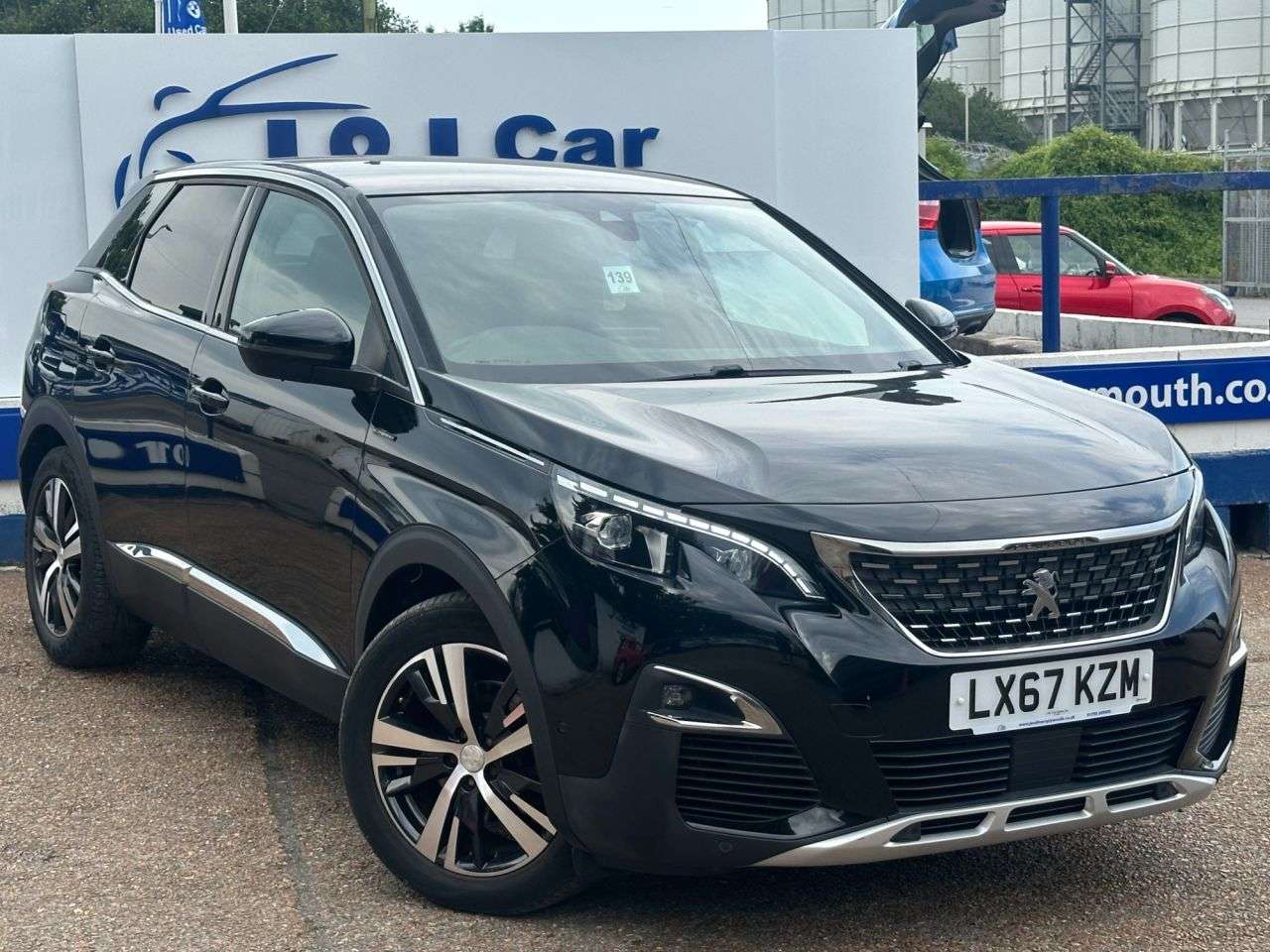 A 2017 PEUGEOT 3008 1.2 PureTech GT Line SUV 5dr Petrol Manual Euro 6 (s/s) (130 ps) GREAT SERV A 2017 PEUGEOT 3008 1.2 PureTech GT Line SUV 5dr Petrol Manual Euro 6 (s/s) (130 ps) GREAT SERV