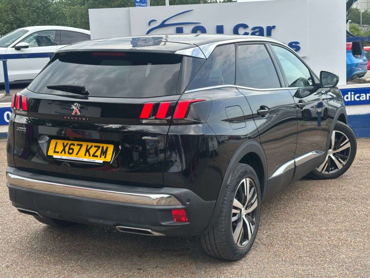2017 PEUGEOT 3008 2017 PEUGEOT 3008