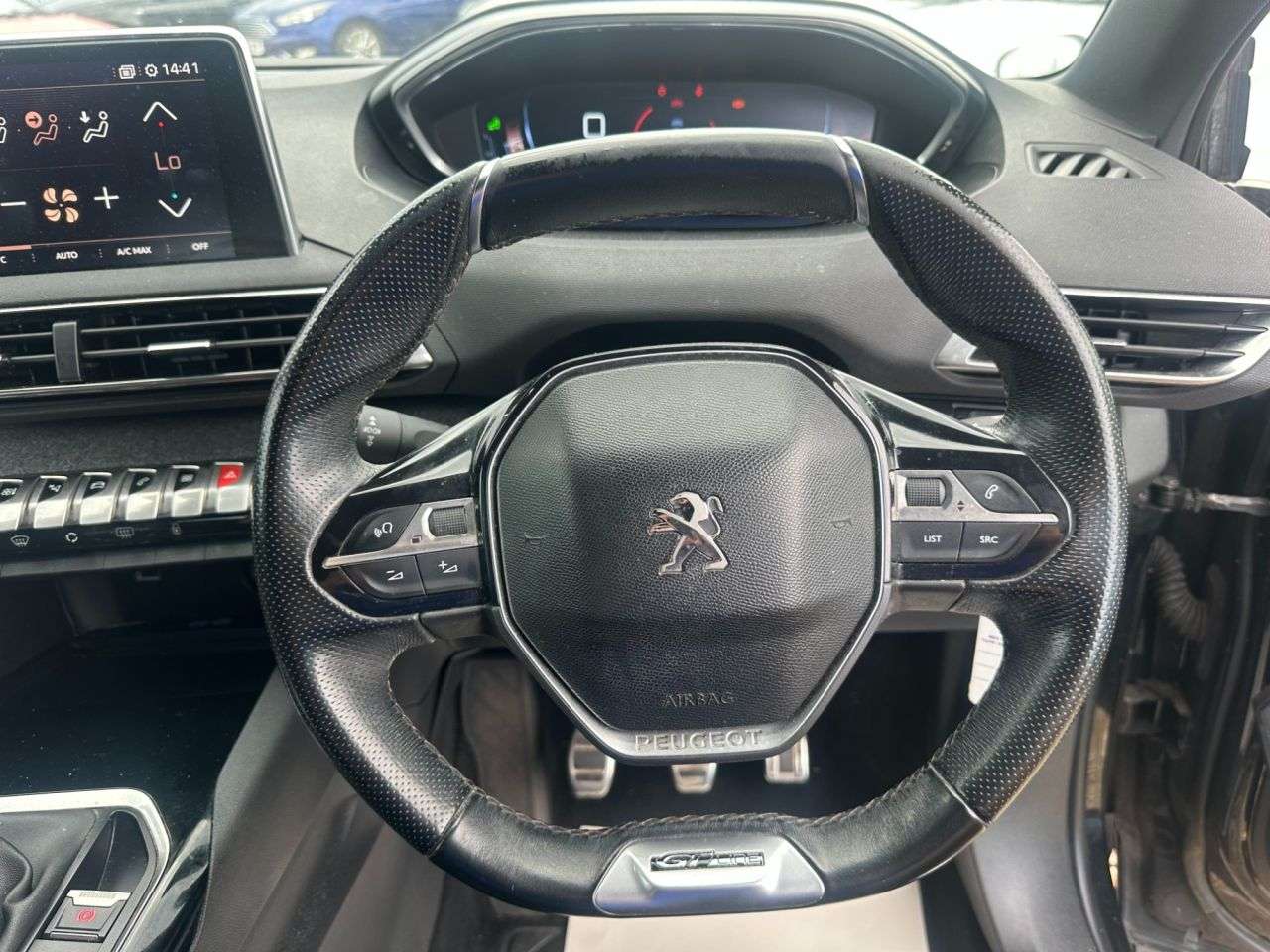 2017 PEUGEOT 3008 2017 PEUGEOT 3008