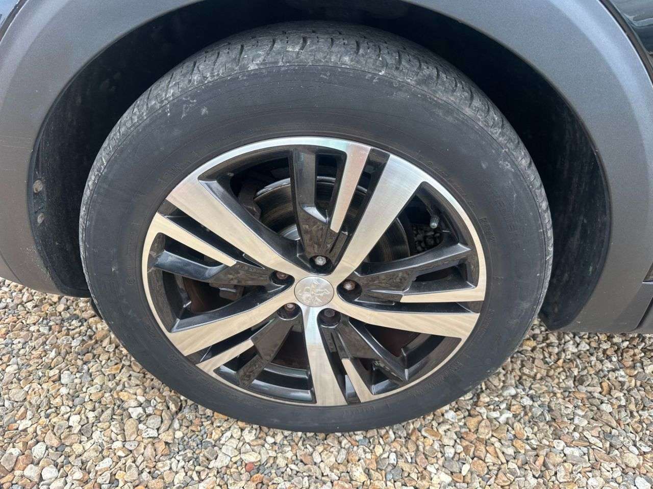 2017 PEUGEOT 3008 2017 PEUGEOT 3008