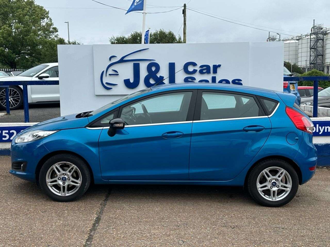 A 2013 FORD FIESTA 1.0T EcoBoost Zetec Hatchback 5dr Petrol Manual Euro 5 (s/s) (100 ps) GREAT A 2013 FORD FIESTA 1.0T EcoBoost Zetec Hatchback 5dr Petrol Manual Euro 5 (s/s) (100 ps) GREAT