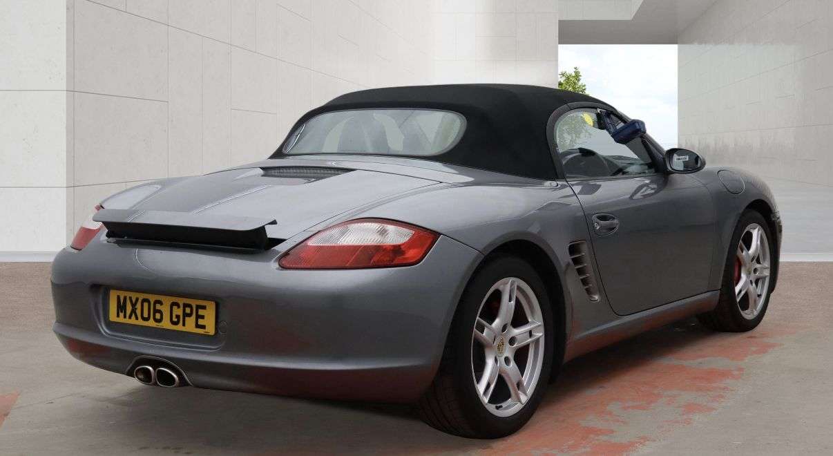 A 2006 PORSCHE BOXSTER 3.2 987 S Convertible 2dr Petrol Manual (248 g/km, 280 bhp) GREAT SERVICE H A 2006 PORSCHE BOXSTER 3.2 987 S Convertible 2dr Petrol Manual (248 g/km, 280 bhp) GREAT SERVICE H