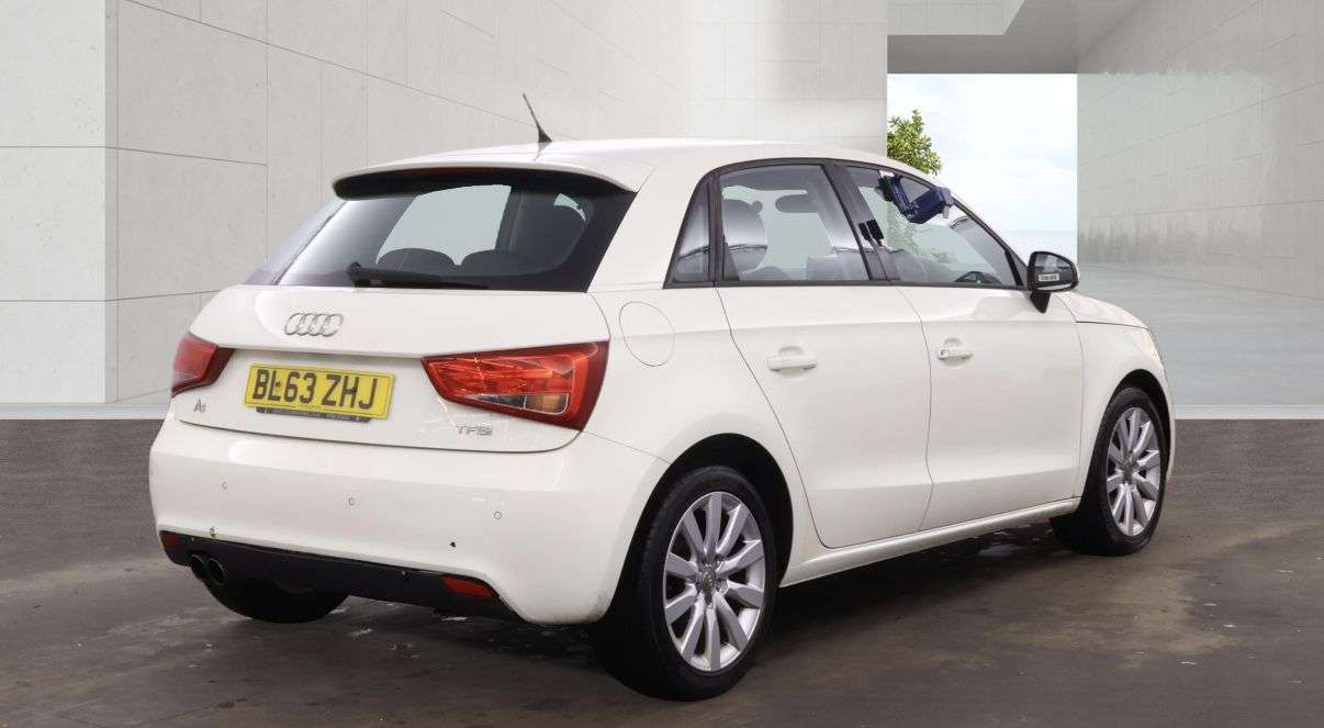 2014 AUDI A1 2014 AUDI A1