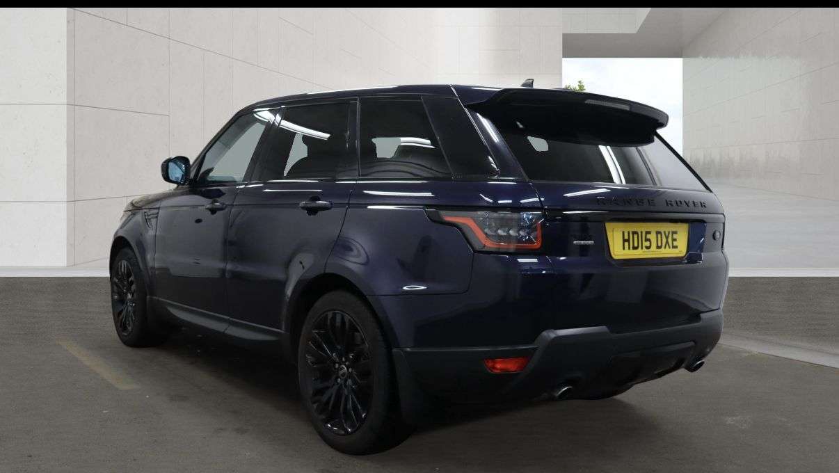 A 2015 LAND ROVER RANGE ROVER SPORT 3.0 SD V6 HSE Dynamic SUV 5dr Diesel Auto 4WD Euro 5 (s/s) (306 ps) GREAT S A 2015 LAND ROVER RANGE ROVER SPORT 3.0 SD V6 HSE Dynamic SUV 5dr Diesel Auto 4WD Euro 5 (s/s) (306 ps) GREAT S