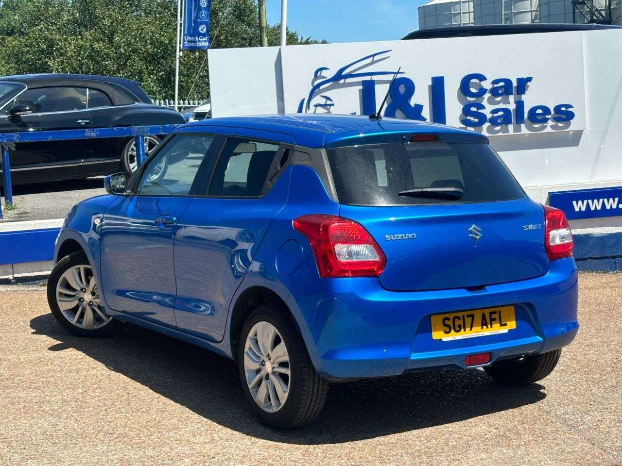 2017 SUZUKI SWIFT 2017 SUZUKI SWIFT