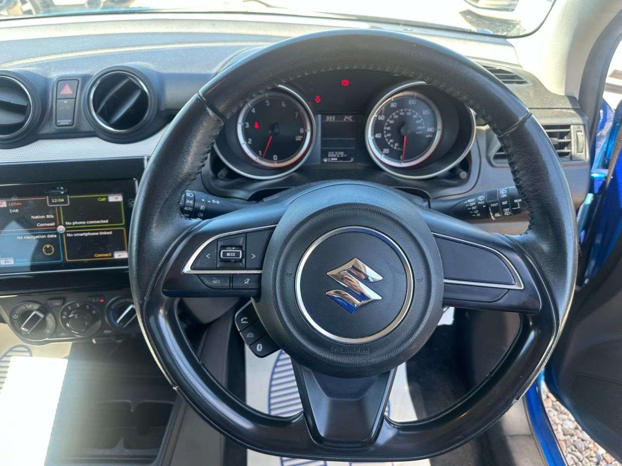 2017 SUZUKI SWIFT 2017 SUZUKI SWIFT