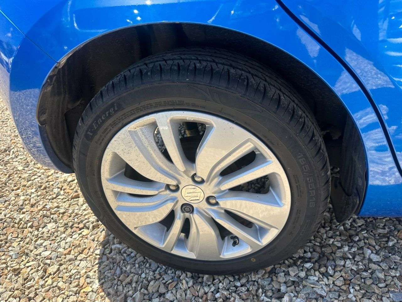 2017 SUZUKI SWIFT 2017 SUZUKI SWIFT