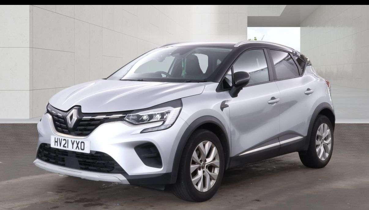 A 2021 RENAULT CAPTUR 1.0 TCe Iconic SUV 5dr Petrol Manual Euro 6 (s/s) (90 ps) GREAT SERVICE HIS A 2021 RENAULT CAPTUR 1.0 TCe Iconic SUV 5dr Petrol Manual Euro 6 (s/s) (90 ps) GREAT SERVICE HIS