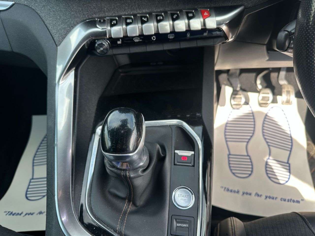 2017 PEUGEOT 3008 2017 PEUGEOT 3008