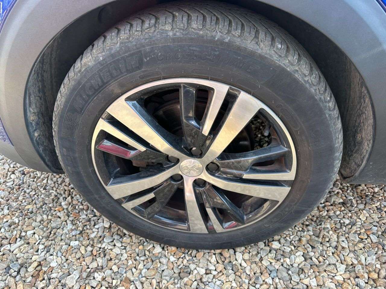 2017 PEUGEOT 3008 2017 PEUGEOT 3008