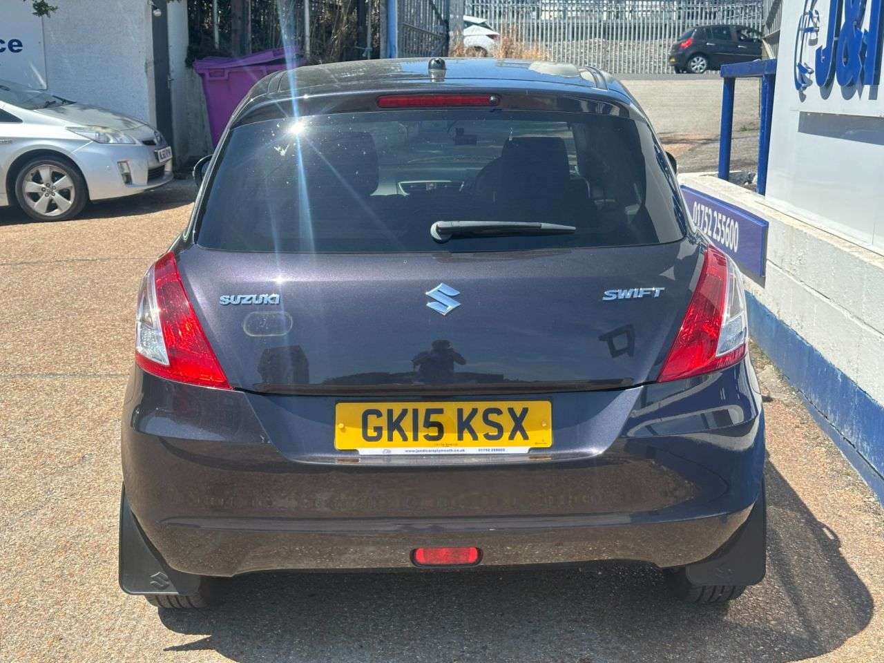 2015 SUZUKI SWIFT 2015 SUZUKI SWIFT