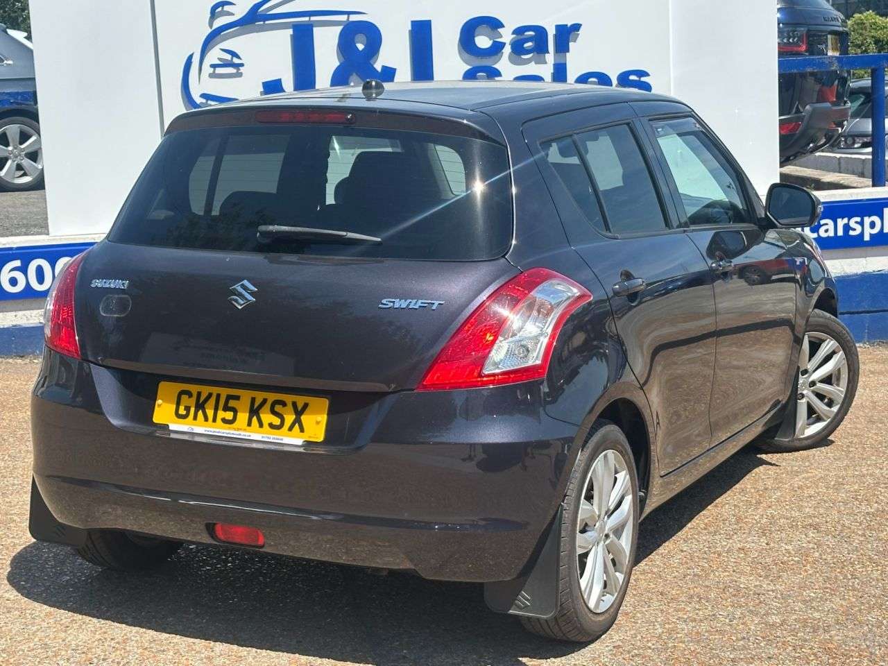 2015 SUZUKI SWIFT 2015 SUZUKI SWIFT