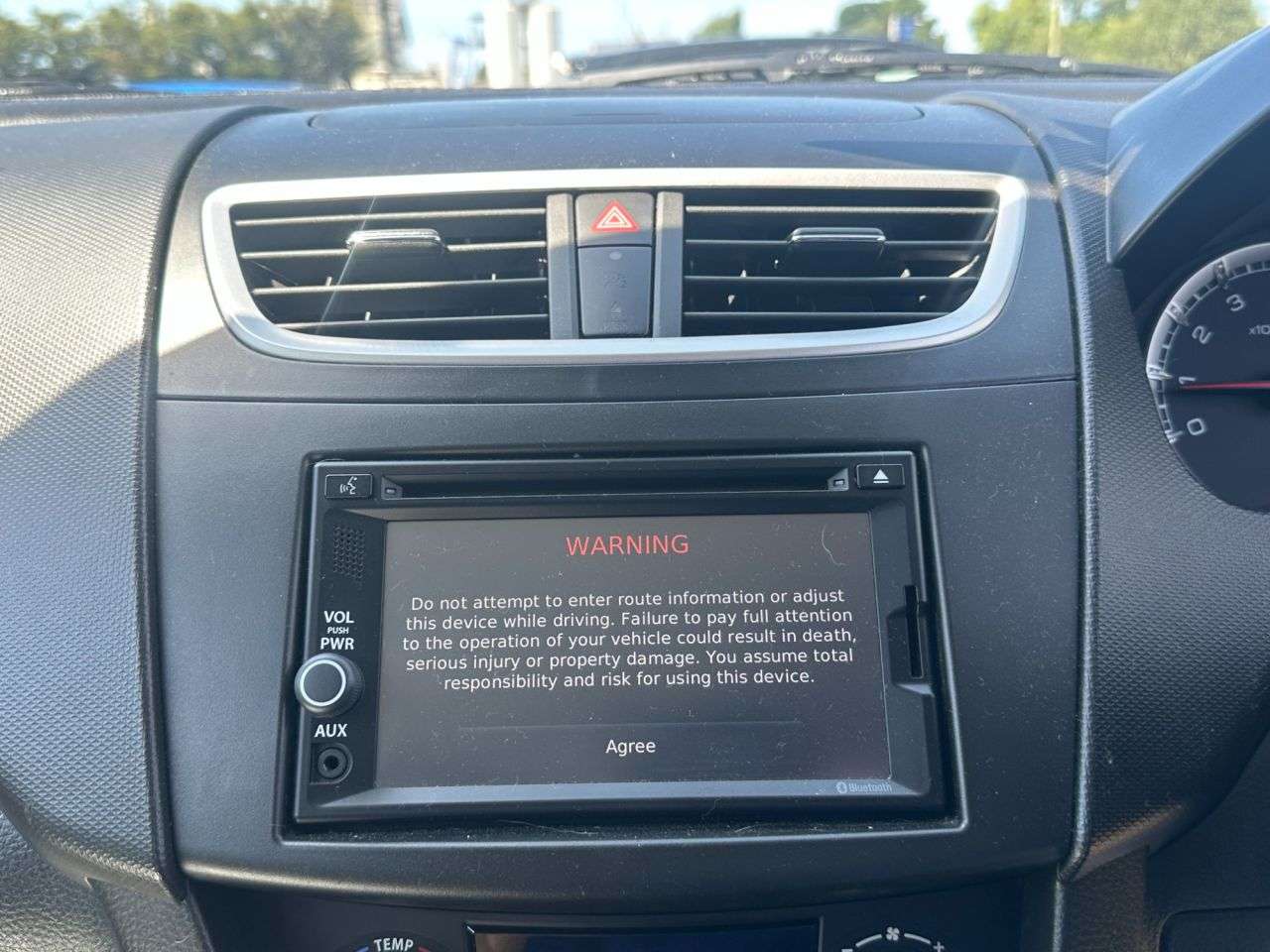2015 SUZUKI SWIFT 2015 SUZUKI SWIFT