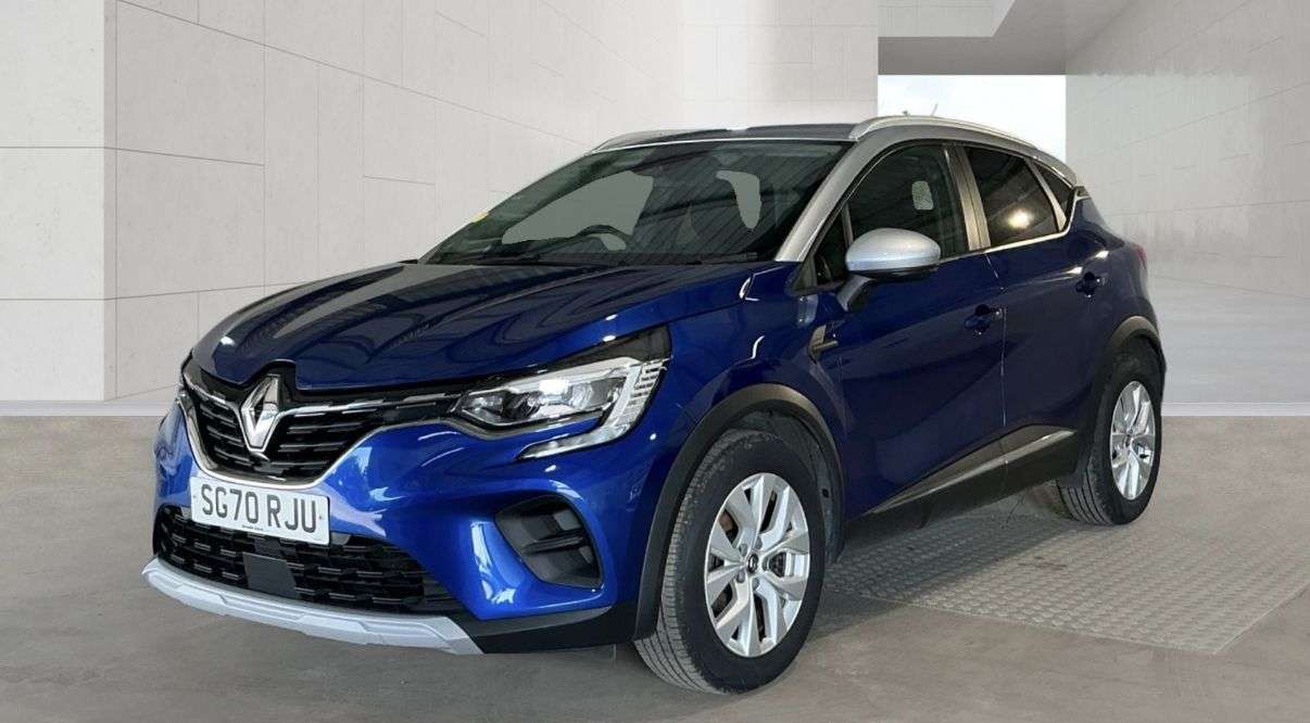A 2020 RENAULT CAPTUR 1.3 TCe Iconic SUV 5dr Petrol Manual Euro 6 (s/s) (130 ps) GREAT SERVICE HI A 2020 RENAULT CAPTUR 1.3 TCe Iconic SUV 5dr Petrol Manual Euro 6 (s/s) (130 ps) GREAT SERVICE HI
