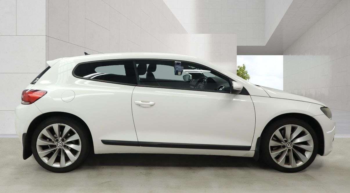 A 2012 VOLKSWAGEN SCIROCCO 2.0 TSI GT Hatchback 3dr Petrol Manual Euro 5 (Leather, Nav) (210 ps) GREAT A 2012 VOLKSWAGEN SCIROCCO 2.0 TSI GT Hatchback 3dr Petrol Manual Euro 5 (Leather, Nav) (210 ps) GREAT
