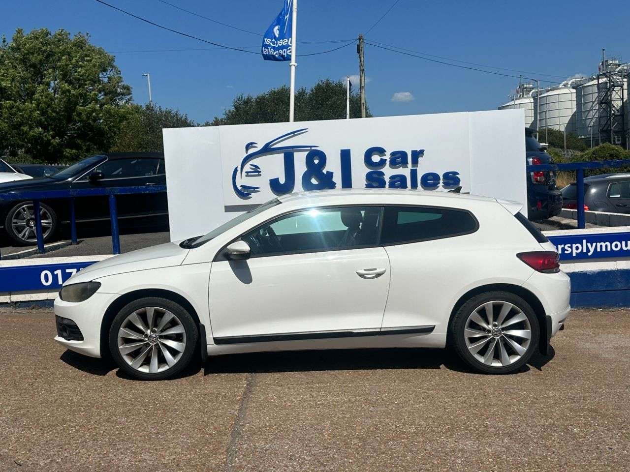 A 2012 VOLKSWAGEN SCIROCCO 2.0 TSI GT Hatchback 3dr Petrol Manual Euro 5 (Leather, Nav) (210 ps) GREAT A 2012 VOLKSWAGEN SCIROCCO 2.0 TSI GT Hatchback 3dr Petrol Manual Euro 5 (Leather, Nav) (210 ps) GREAT