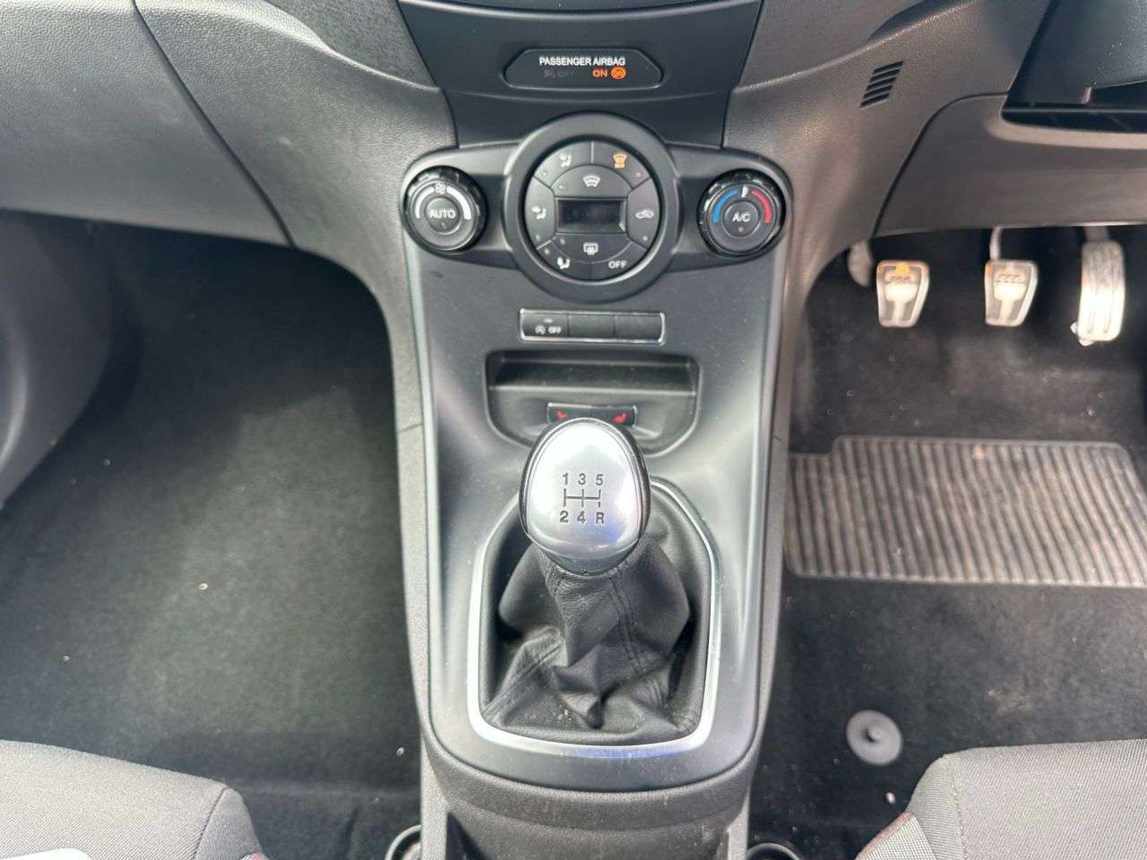 2016 FORD FIESTA 2016 FORD FIESTA