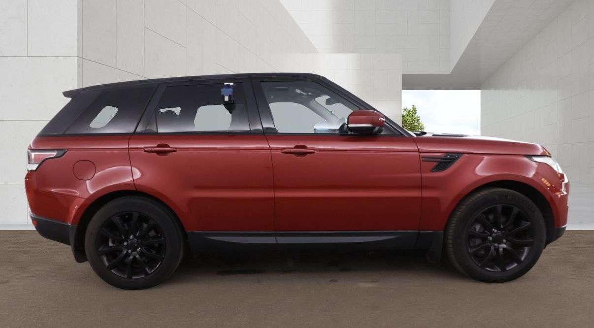 A 2015 LAND ROVER RANGE ROVER SPORT 3.0 SD V6 HSE SUV 5dr Diesel Auto 4WD Euro 6 (s/s) (306 ps) GREAT SERVICE H A 2015 LAND ROVER RANGE ROVER SPORT 3.0 SD V6 HSE SUV 5dr Diesel Auto 4WD Euro 6 (s/s) (306 ps) GREAT SERVICE H