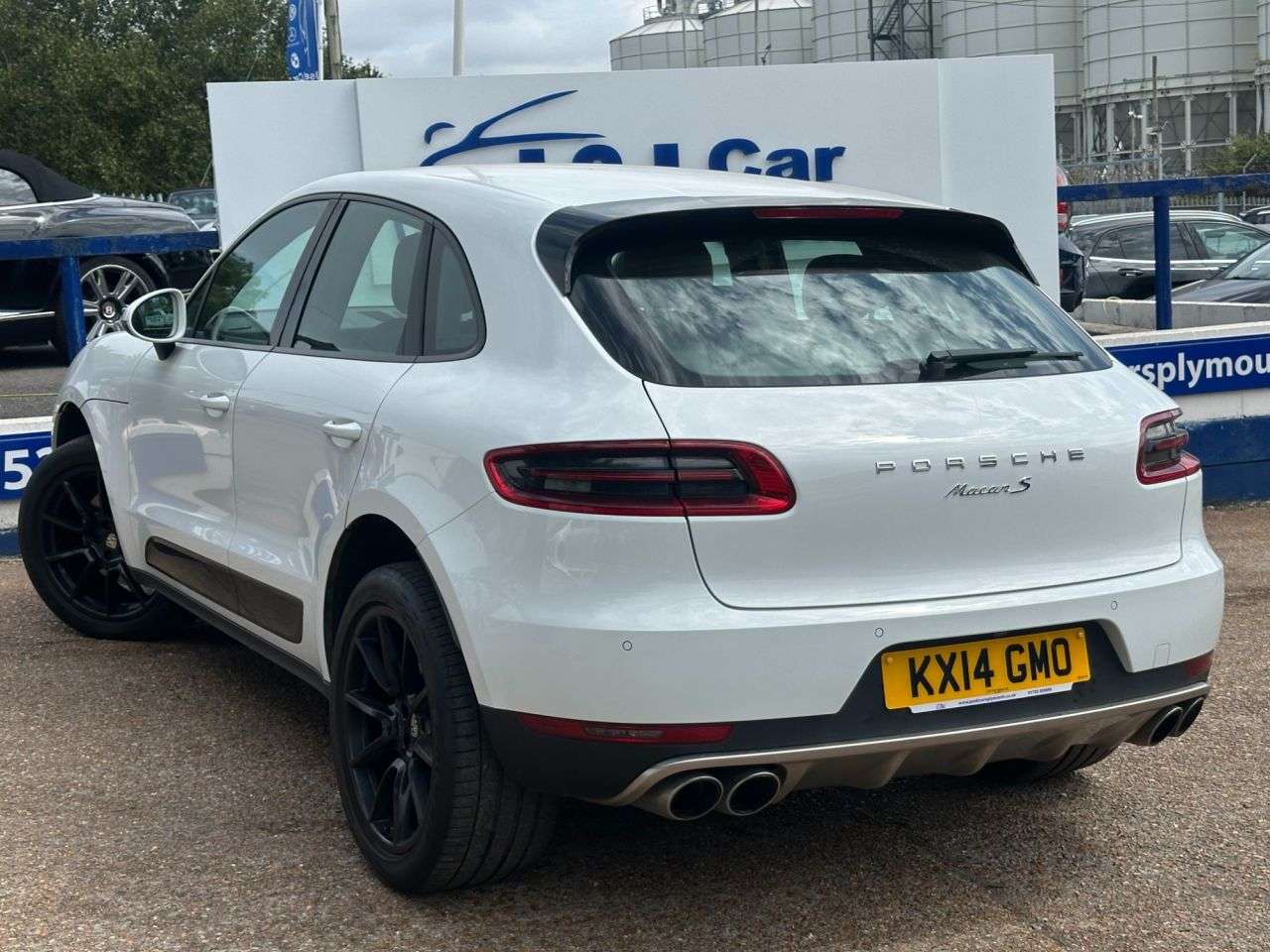 2014 PORSCHE MACAN 2014 PORSCHE MACAN