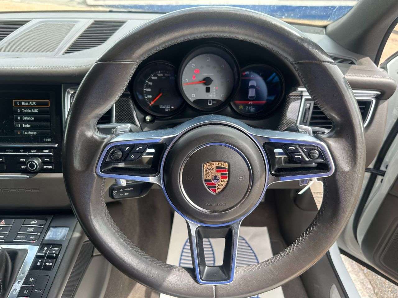 2014 PORSCHE MACAN 2014 PORSCHE MACAN